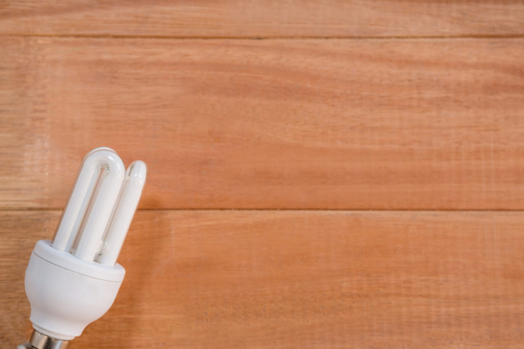 Как проверить люминесцентную лампу мультиметром