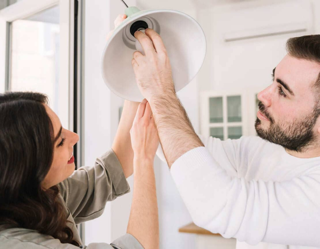 Как поменять светодиодную лампу