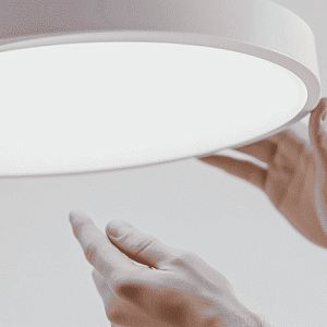 Светильники для натяжных потолков: какие лучше выбрать для разных комнат